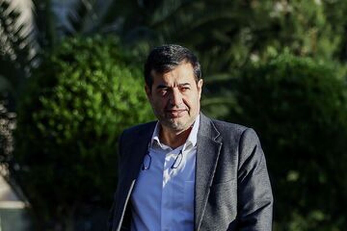 دنیامالی: تا زمانی که استقلال و پرسپولیس صاحب ورزشگاه خود نشوند، ما به کمک آنها خواهیم آمد