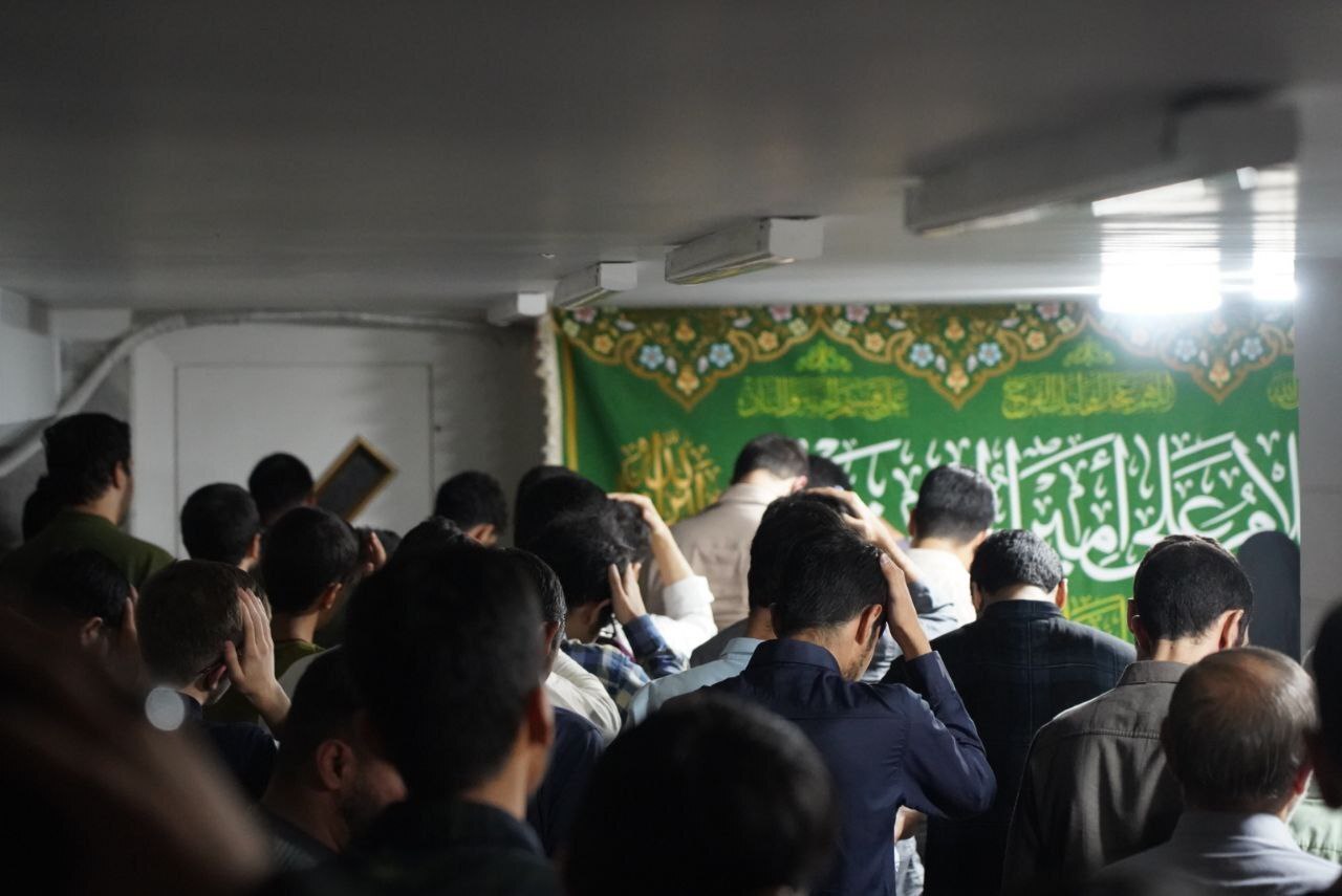 دیدار دانشجویان دانشگاه شریف با خانواده شهید رئیسی