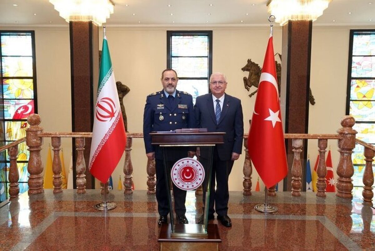 دیدار وزرای دفاع ایران و ترکیه در آنکارا