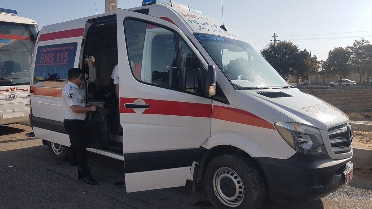 ۴ مصدوم و یک فوتی در تصادف ۲ خودرو در فرهنگ‌شهر شیراز