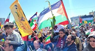 ۱۰ هزار نوجوان آرمانی بر سر مزار شهید «آرمان علی‌وردی» تجدید پیمان کردند