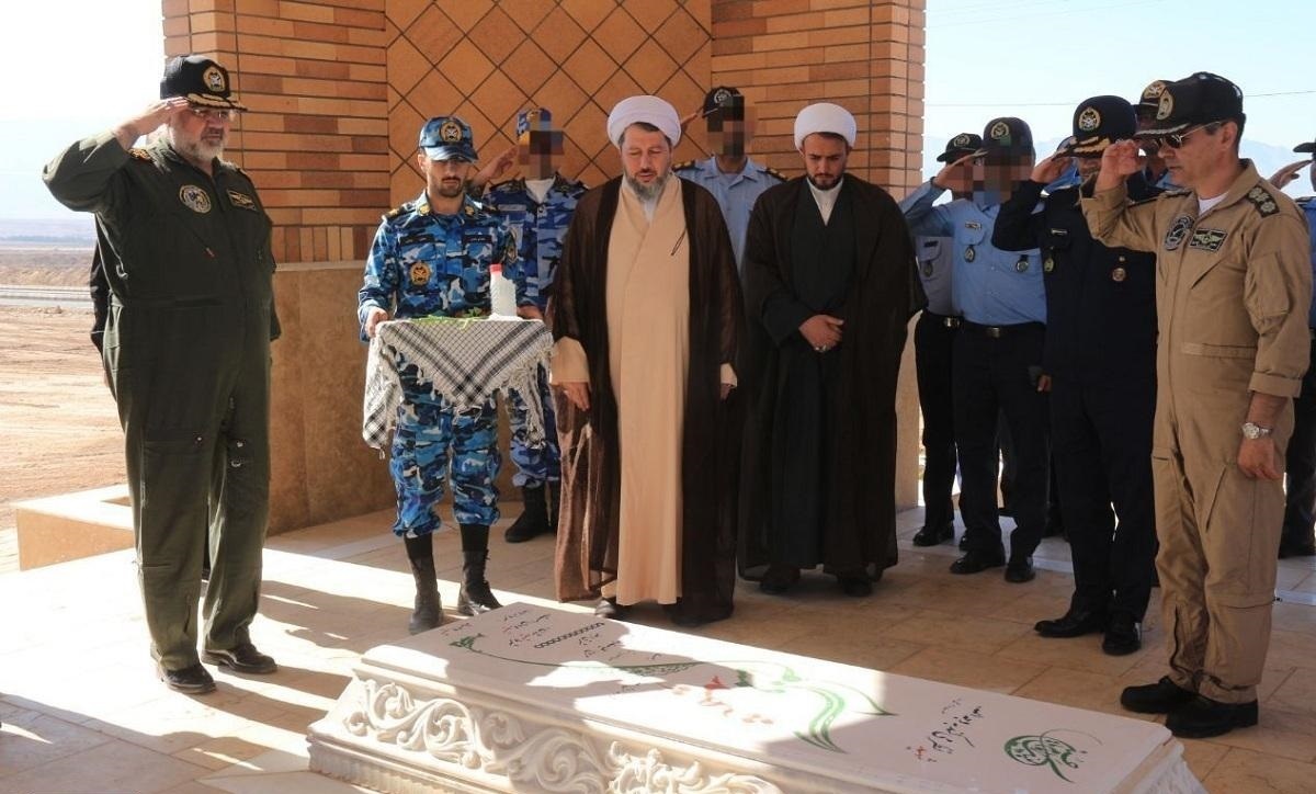 بازدید فرمانده نهاجا از پایگاه هوایی بیرجند