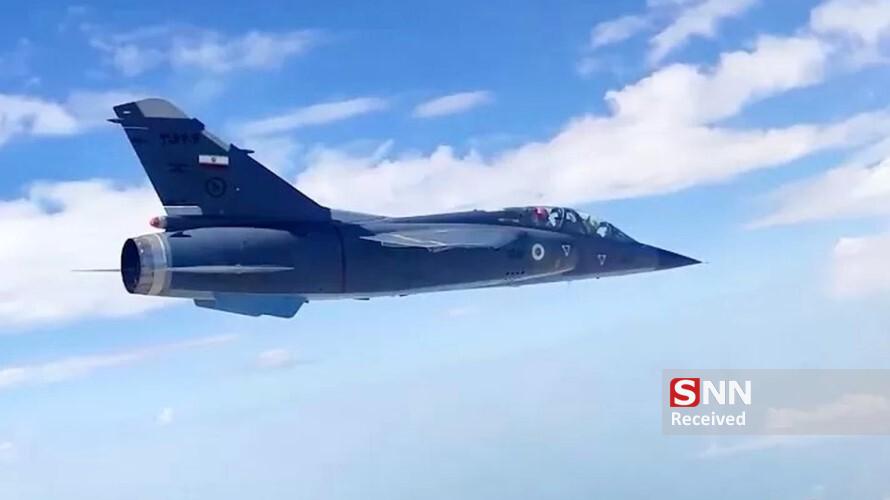 جت جنگی فرانسوی میراژ در پرواز آموزشی بر فراز تهران