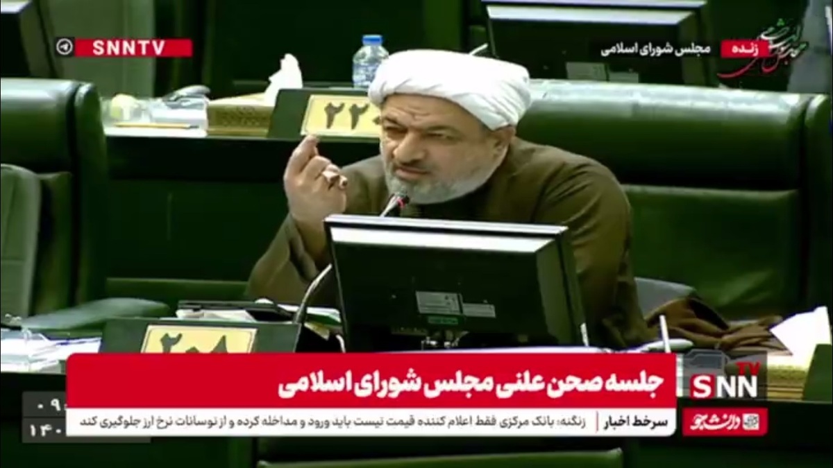 رسایی: فرزند آقای عارف تابعیت آلمان را دارد برای همین جایگاه&zwnj; ایشان غیرقانونی است