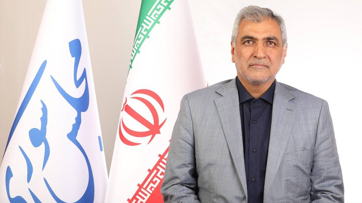 قوامی: دولت ۲۹۰ هزار میلیارد تنخواه گرفته، سران قوا نباید تأیید تورم باشند + فیلم