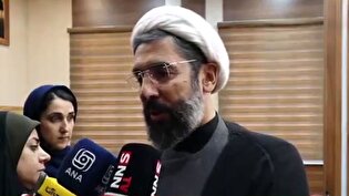 اعتماد کردن به آمریکا ساده اندیشانه است