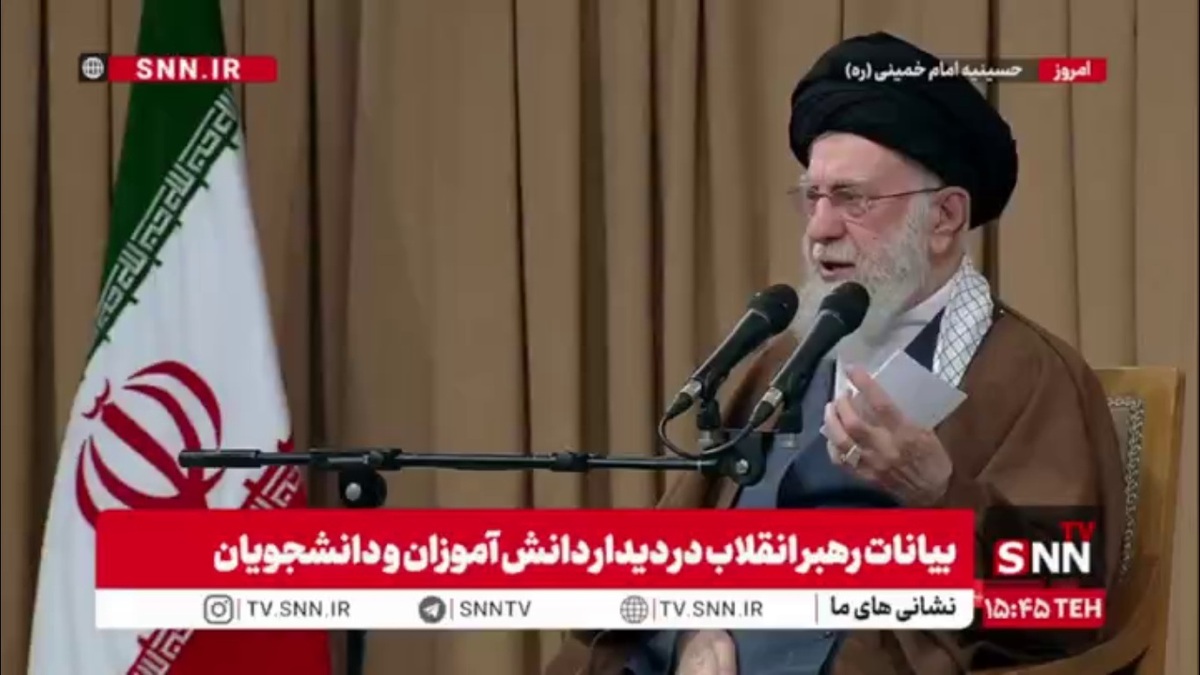 رهبر انقلاب خطاب به مسئولین دانشگاه&zwnj;ها، محققین و دانشجویان: نگذارید پیشرفت علمی کشور افت کند؛ سرعت پیشرفت برای ما لازم است