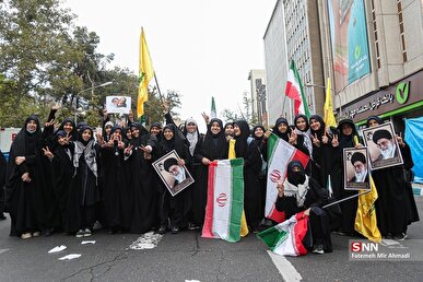 علت نام گذاری روز ۱۳ آبان به نام روز دانش آموز