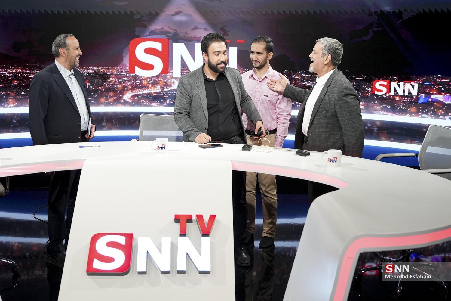 شرق&zwnj;گرایی یا غرب&zwnj;گرایی در SNN TV؛ احدیان: ایران&zwnj;گرایی مبناست، نه شرق و غرب / کواکبیان: باب مذاکره را نباید به&zwnj;کلی بست