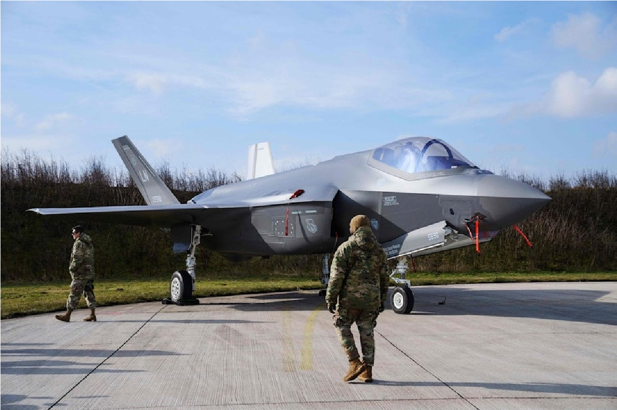 توافق فروش جنگنده‌های F-۳۵ به عربستان روی میز وزیر دفاع آمریکا