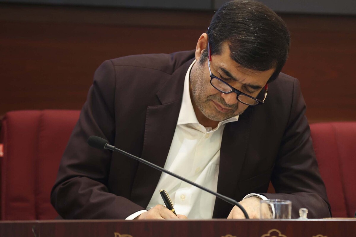 وزیر ورزش به مناسبت درگذشت صابر کاظمی را تسلیت: نام او با افتخار والیبال ایران همراه خواهد ماند