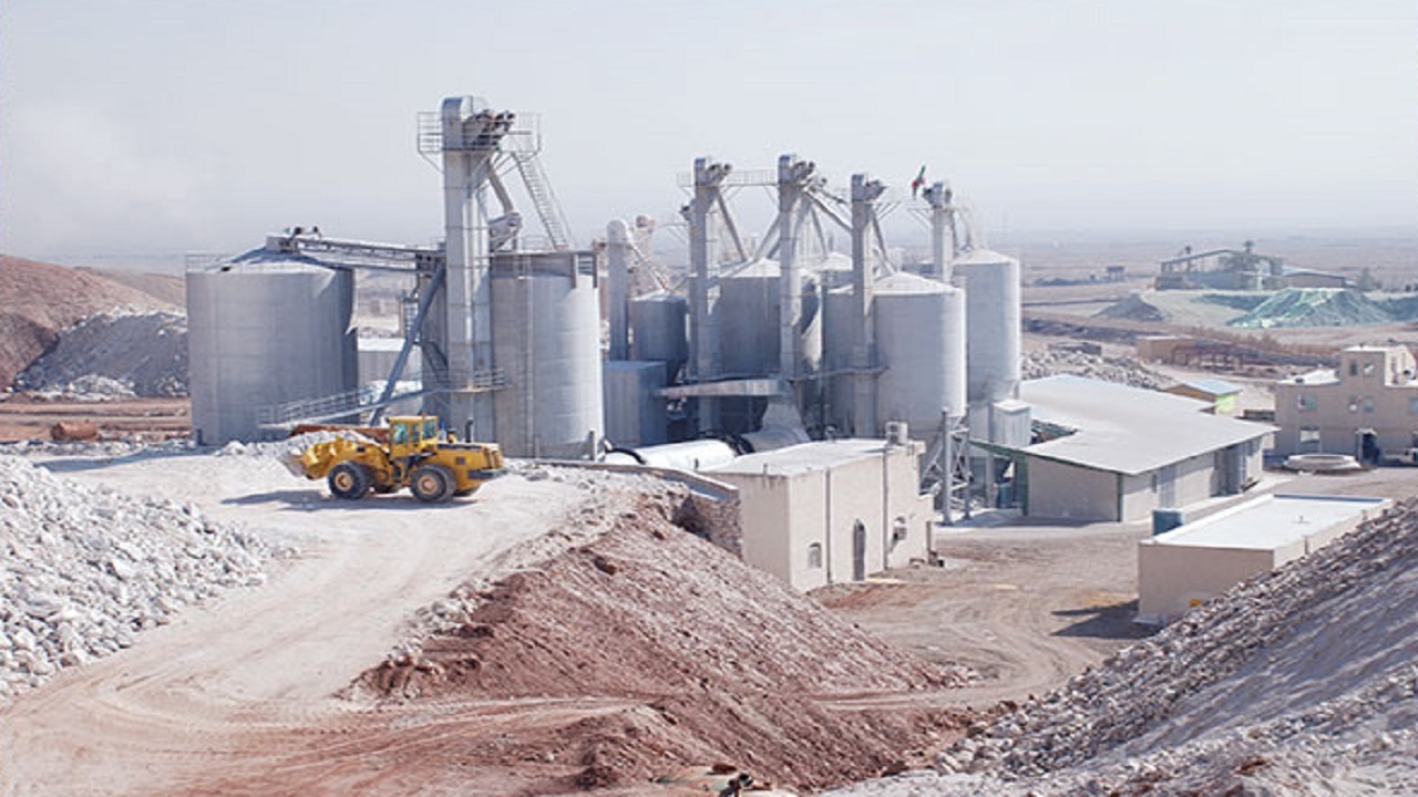 ظرفیت دستیابی به&nbsp;یک میلیارد دلار صادرات سالانه استان سمنان در برنامه هفتم توسعه وجود دارد