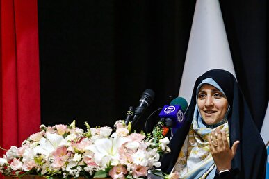 بهروزآذر: سهم زنان در شورا‌ها باید افزایش یابد/ هیچ ایرانی نباید احساس طرد یا نادیده‌شدن داشته باشد