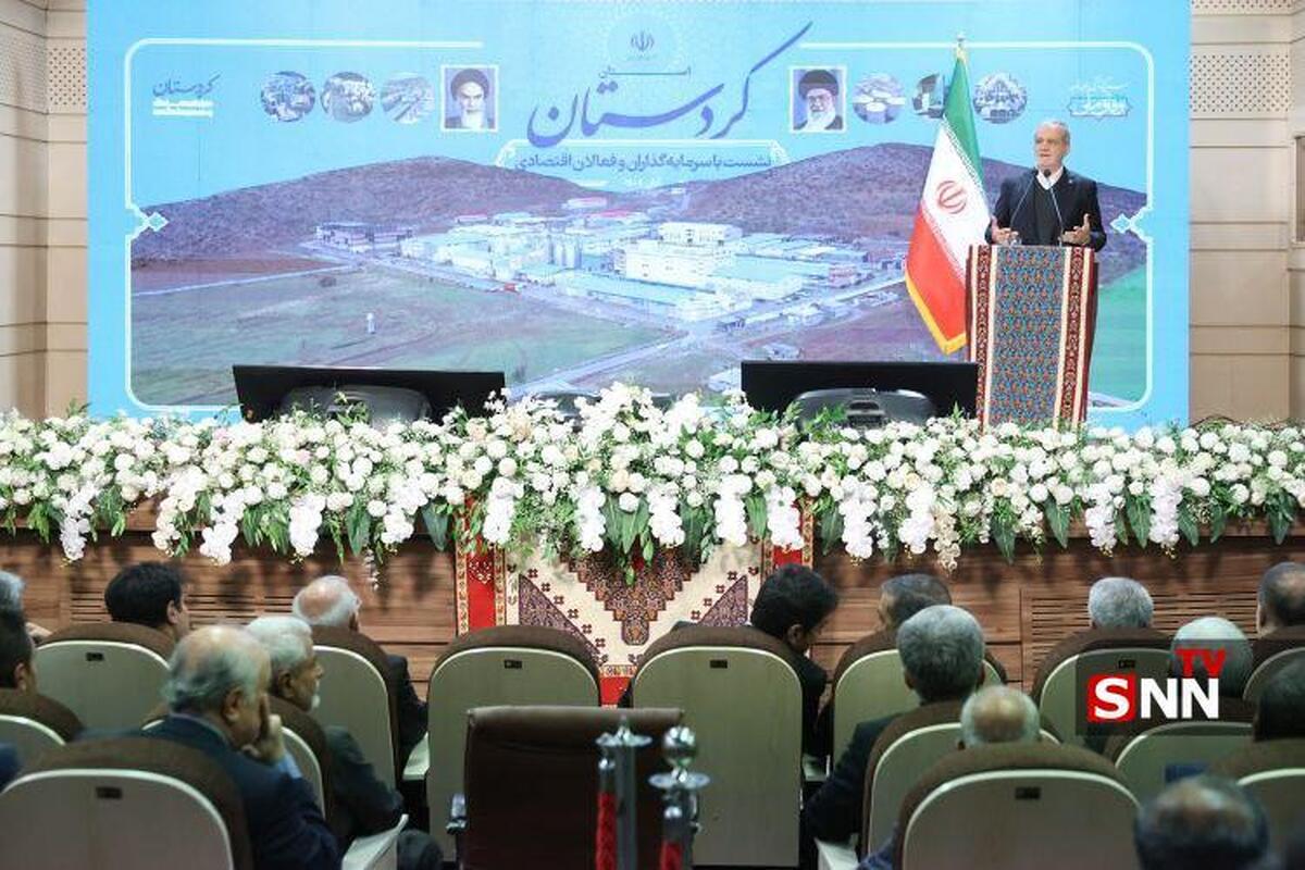 پزشکیان: تصمیم‌گیری در فضای بسته بدون گفت‌وگو با مردم نتیجه موثری نخواهد داشت / هر زمان تولیدکنندگان موفق شوند، دولت و حاکمیت قدرتمند خواهند شد + فیلم