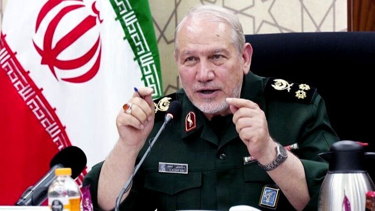 سرلشکر صفوی: سواحل مکران بهشت گمشده ایران است / جنوب‌شرق می‌تواند جایگزین اقتصاد نفتی شود