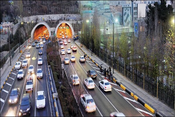 هر دو مسیر تونل رسالت امشب مسدود است