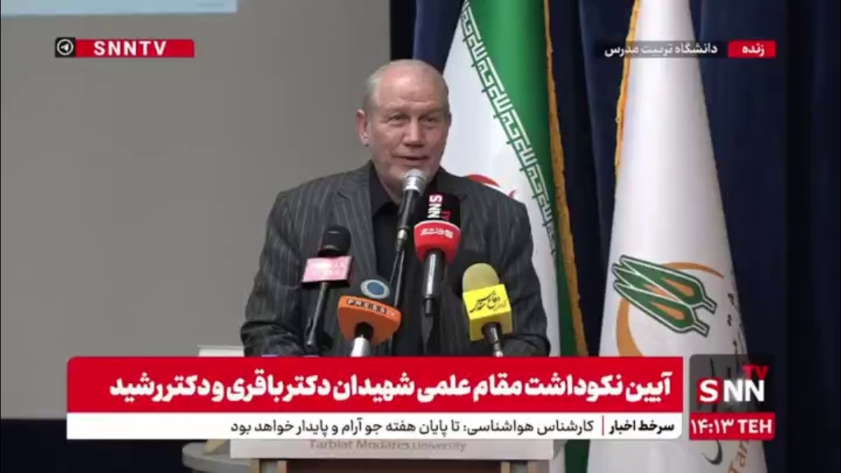 سرلشکر رحیم صفوی: اینکه مردم شهید رشید و باقری را فقط به نظامی&zwnj;گری می&zwnj;شناسند از مظلومیت آنان است