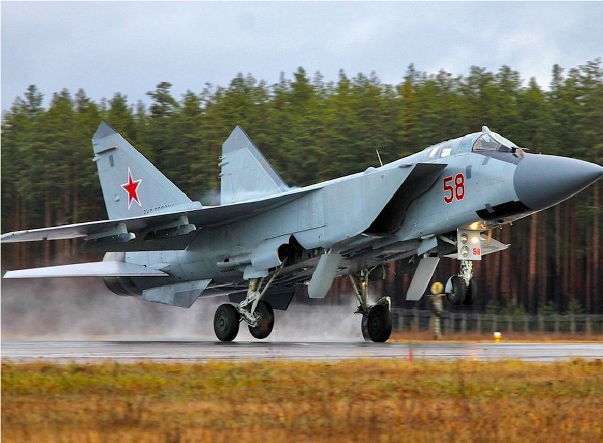 مسکو اعلام کرد مانع از تلاش اوکراینی–بریتانیایی برای ربودن جنگنده «میگ–۳۱» شد