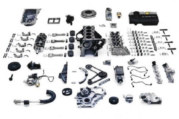 کشف لوازم یدکی خودروی احتکاری به ارزش ۲۳ میلیارد در تهران