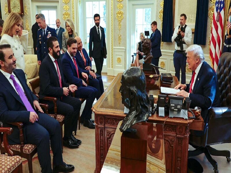 دیدار ترامپ با جولانی همانند ملاقات با زلنسکی تحکم آمیز و با هدف ایجاد منطقه حائل برای رژیم صهیونیستی است