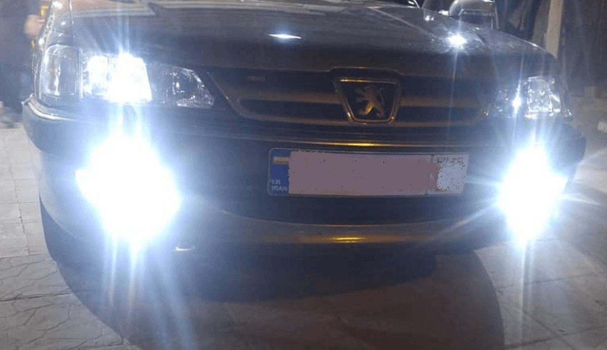 اعمال قانون ۵۷۰۰ خودرو به دلیل استفاده از چراغ زنون در معابر منتهی به پایتخت/ پلیس راه تهران از ۴۱۶۰ فقره تصادف در ۷ ماهه ابتدای امسال خبر داد