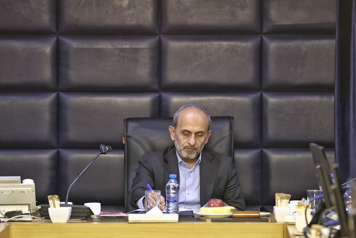 جبلی: عزاداری امام حسین(ع) هیچگاه رو به عقب نرفته و پیام آن، ایستادگی در برابر ظلم است/ برگزیدگان تولیدات رسانهای پیرغلامان حسینی تقدیر شدند