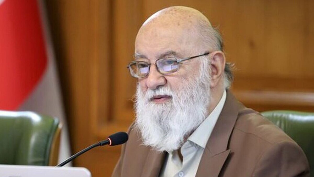 استخر‌های شخصی یکی از منابع پرمصرف آب هستند / سازمان آب باید جلوی استفاده از این استخر‌ها را بگیرد