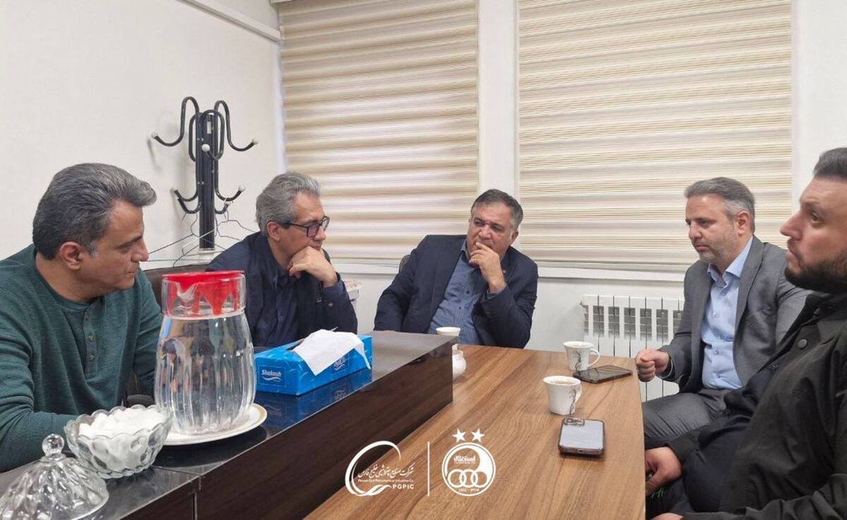 کتاب، فصل مشترک باشگاه استقلال و کانون اصلاح و تربیت