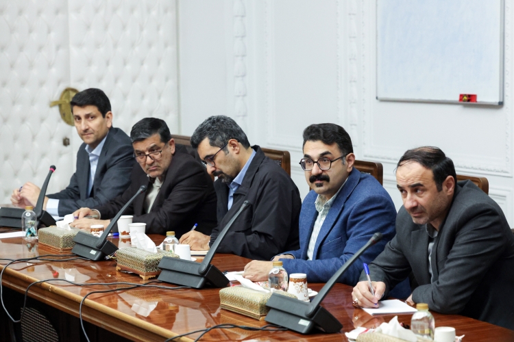 برای اولین بار سران قوا پای صحبت فعالان اقتصاد دیچیتال برای اولین بار سران قوا پای صحبت فعالان اقتصاد دیچیتال