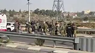 وحشت نیرو‌های امنیتی پس از عملیات استشهادی/ حضور پرشمار نیرو‌های امنیتی در محل عملیات