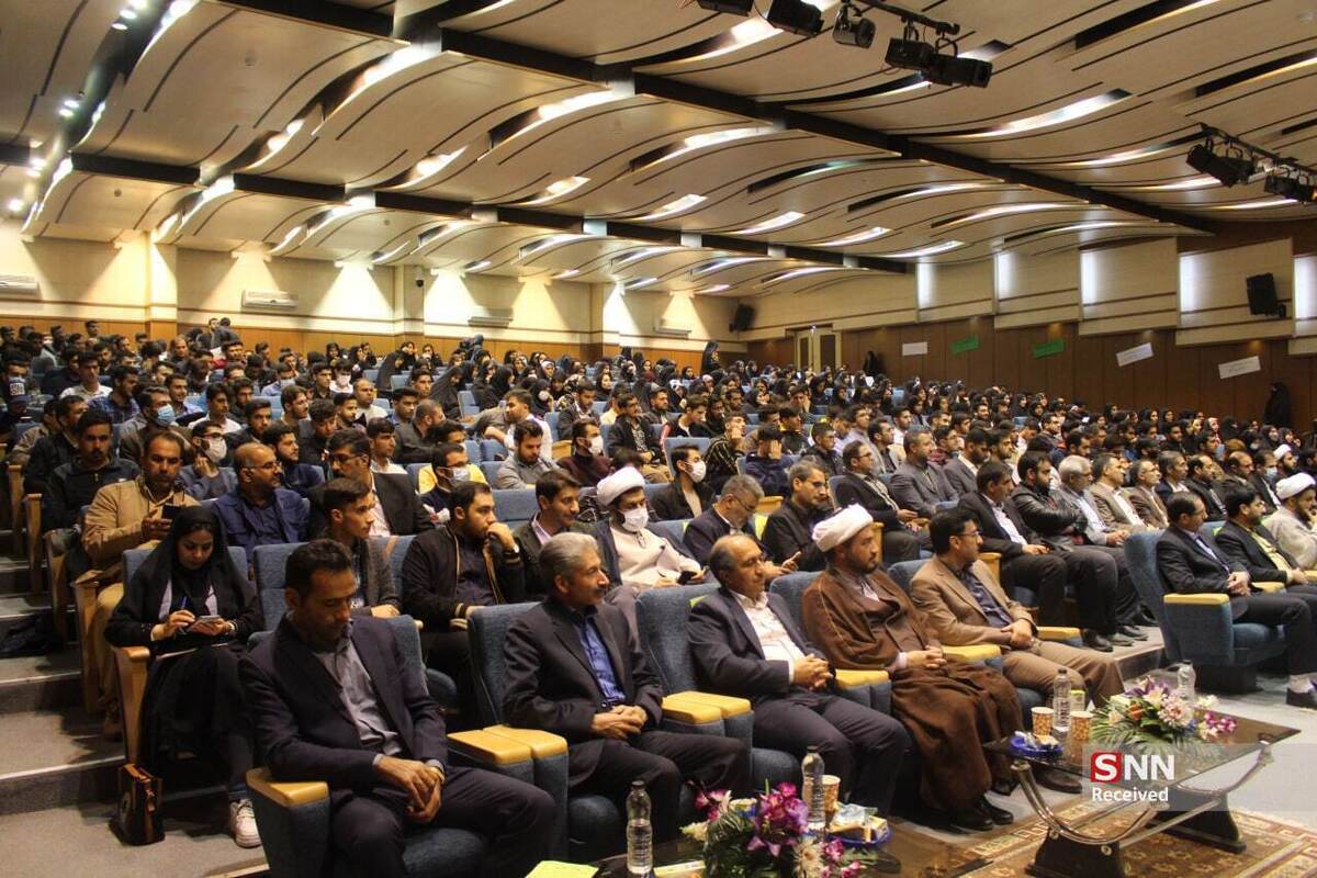 آغاز کنگره سراسری پیشگامان رهایی با حضور بیش از ۱۵۰۰ نفر از دانشجویان سراسر کشور / درگیر کردن دانشگاه با مساِئل مهم کشور