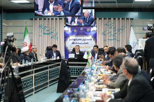 افتتاح سه طرح بهداشتی و درمانی در شهرستان‌های شهربابک و راور با حضور وزیر بهداشت