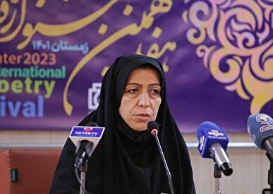 زهرا محدثی خراسانی: شعر‌های اجتماعی منجر به توسعه کتابخوانی می‌شوند