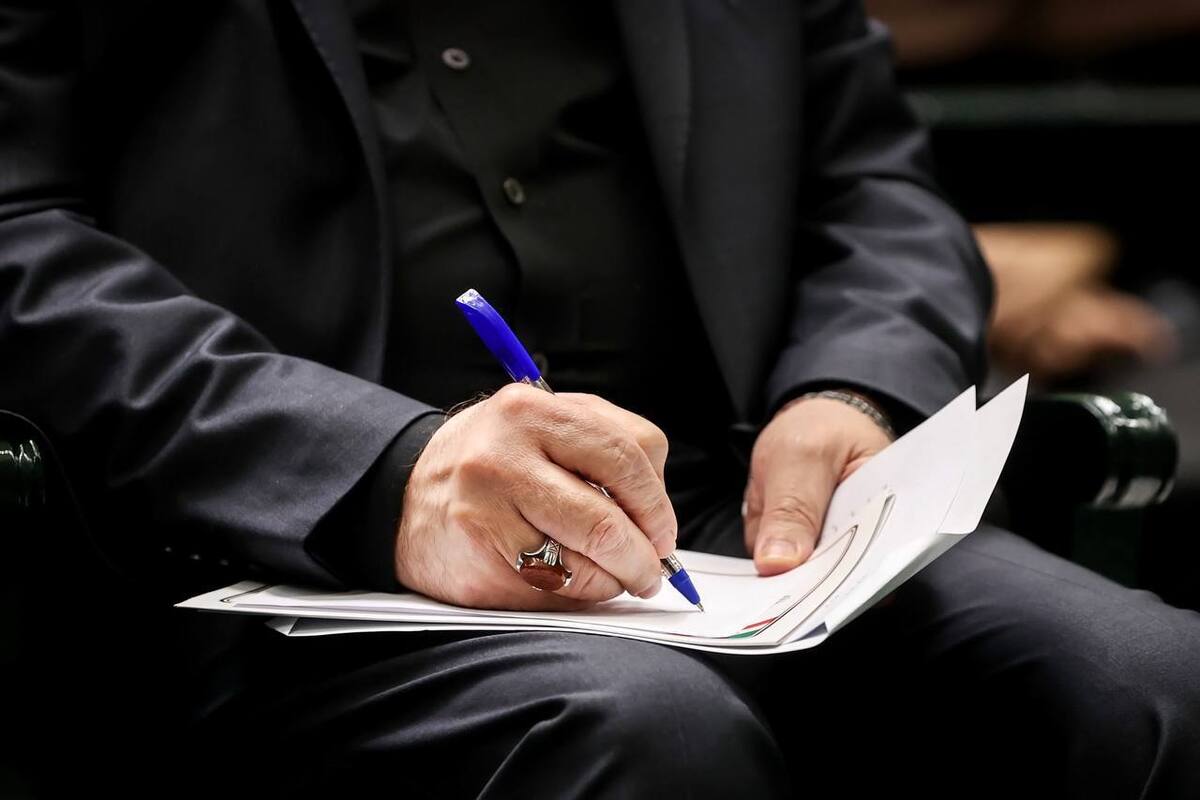 پیام تبریک قالیباف برای قهرمانی تیم ملی کشتی فرنگی در رده سنی امید