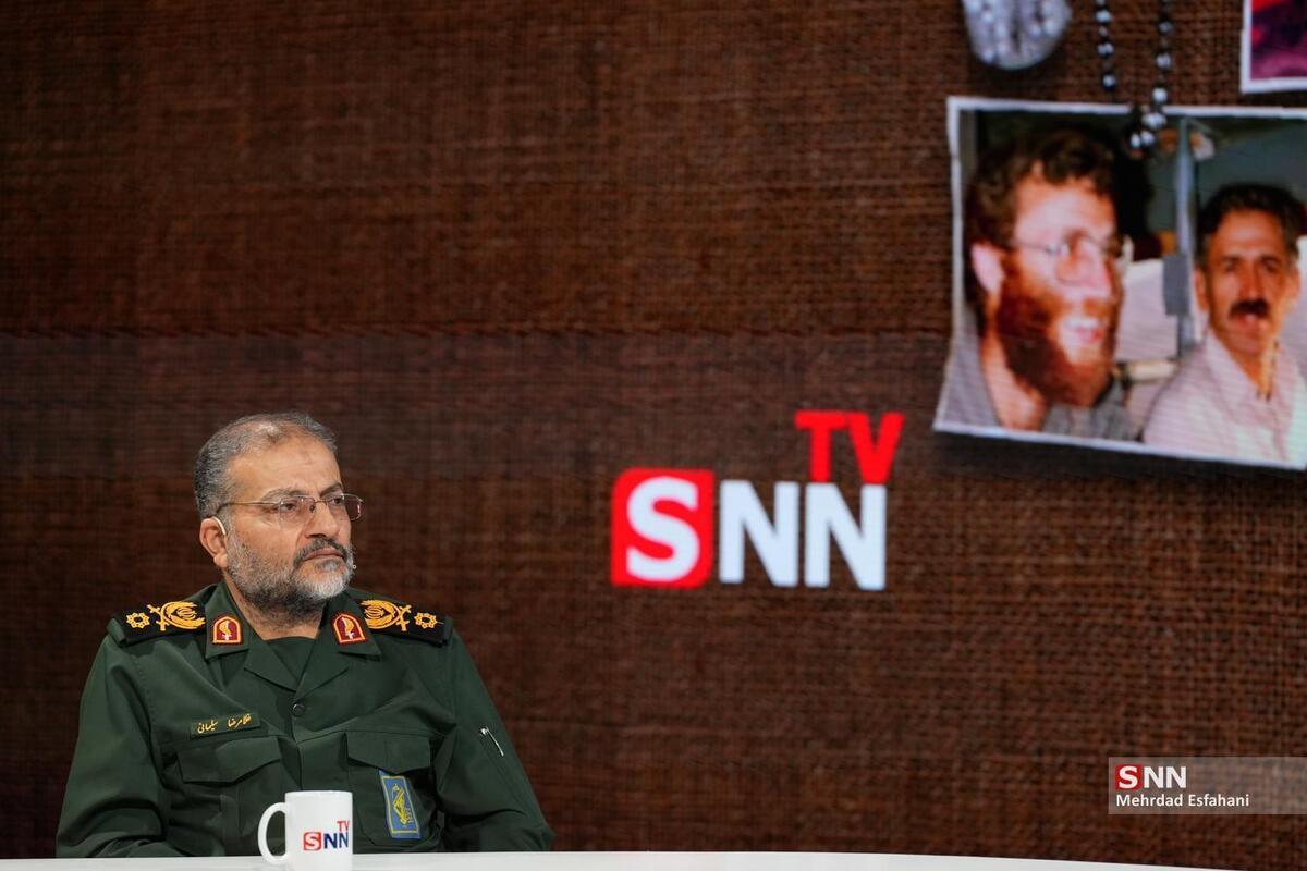 سردار سلیمانی: تشکیلات بسیج یک تشکیلات شیفته خدمت و آماده فداکاری است/ بسیج یک تفکر است + فیلم