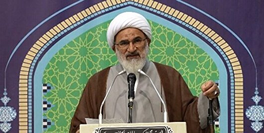 توسعه شبکه فاضلاب شهر آبادان با سرعت انجام شود