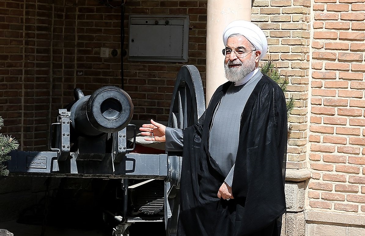 اسنپبکِ سیاسی حسن روحانی؛ حمله به مجلس برای فرار از پاسخگویی! اسنپبکِ سیاسی حسن روحانی؛ حمله به مجلس برای فرار از پاسخگویی!