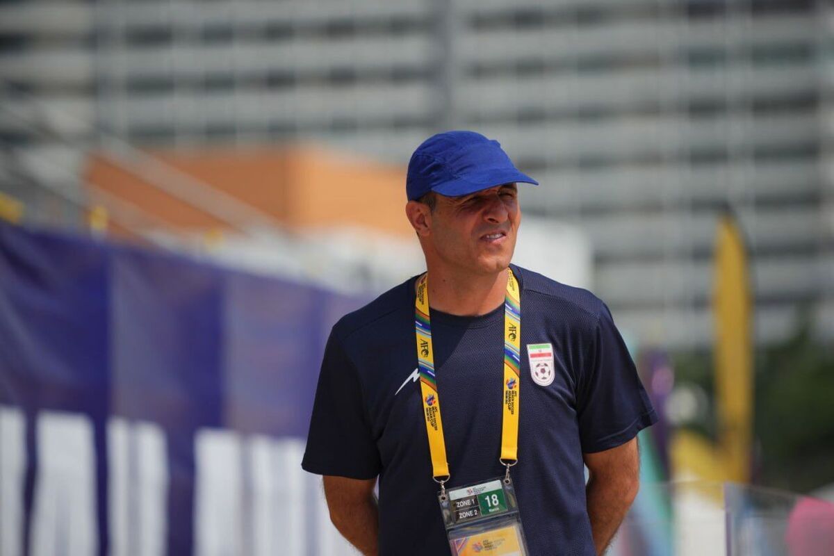 سرمربی تیم ملی فوتبال ساحلی: ملاک انتخاب بازیکن کیفیت فنی و عملکرد است