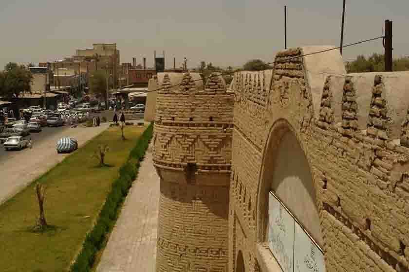 بازسازی و مرمت قلعه تاریخی بلوچستان