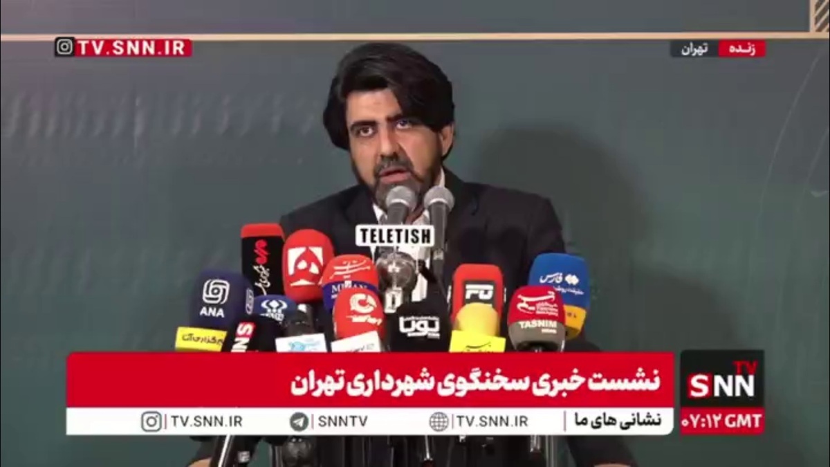 محمدخانی: ۲ رام قطار از چین دی ماه به تهران ارسال می&zwnj;شود و امیدواریم این ۲ رام بهمن ماه وارد خطوط ۷ گانه شود
