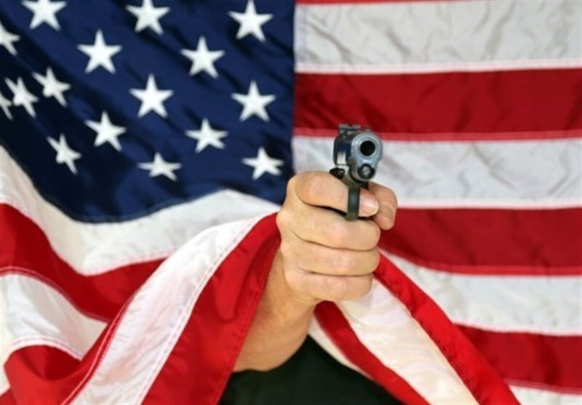 آمار تیراندازی‌های جمعی در آمریکا از تعداد روز‌های سال بیشتر است! + فیلم