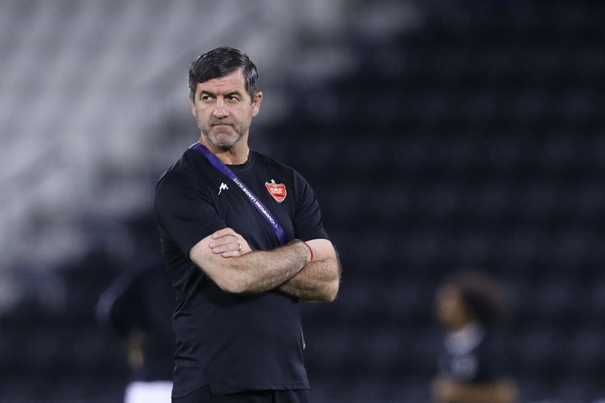 باقری: فردا ترکیب را من می‌چینم نه اوسمار/ شانس من مربیگری جلوی تراکتور است!