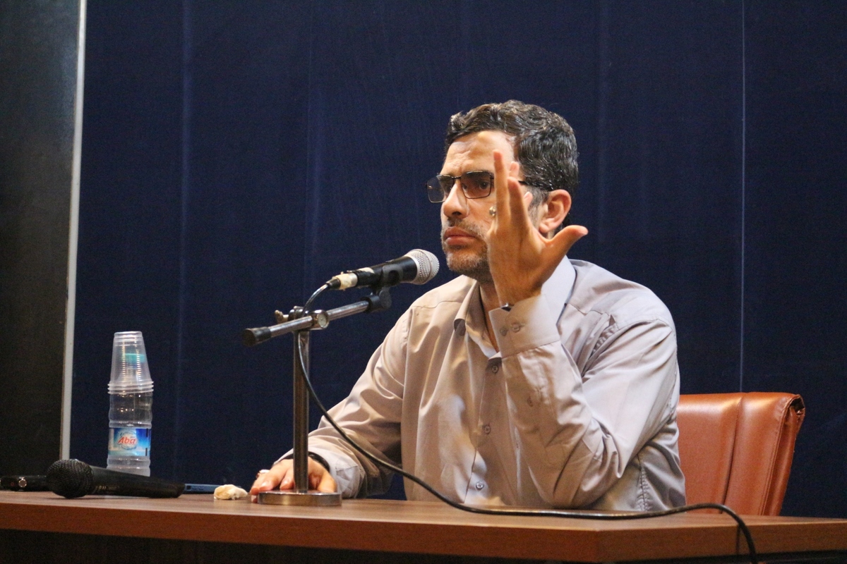 عباسی‌مهر: اندیشکده جینسا تصریح می‌کند در جنگ ۱۲ روزه، ۱۴ درصد از ذخایر موشک‌های تاد آمریکا مصرف شد؛ سی‌ان‌ان گزارش داد ۲۵ درصد + فیلم