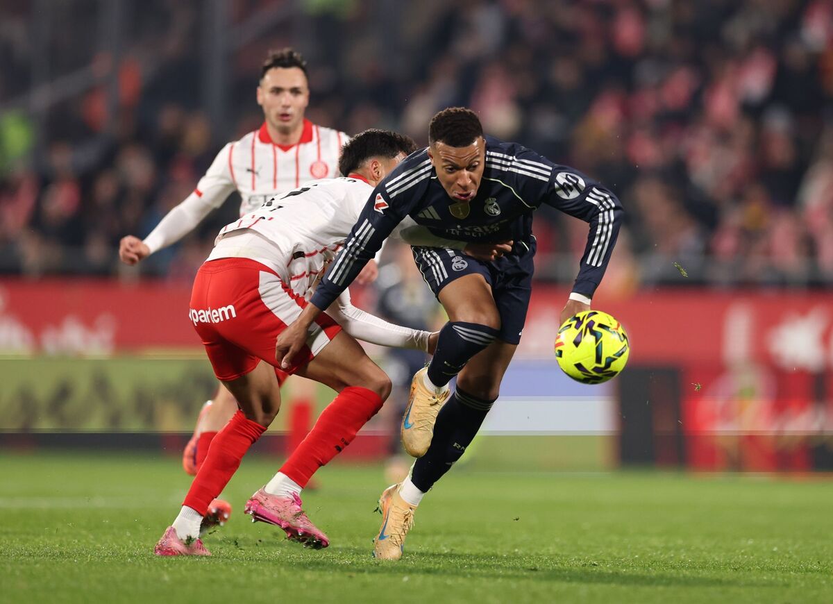 خلاصه بازی رئال مادرید 1-1 خیرونا / ژابی صدر جدول لالیگا را به بارسا هدیه داد