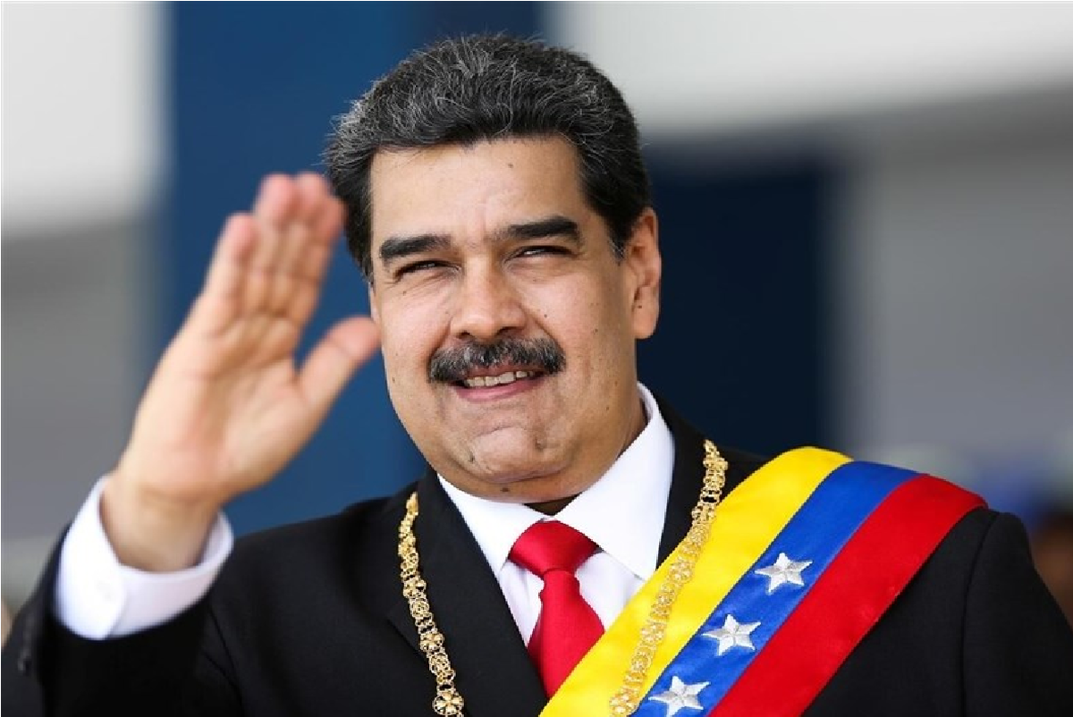 مادورو: ۲۰۰ هزار نظامی آماده نبرد برای دفاع از حاکمیت ونزوئلا داریم