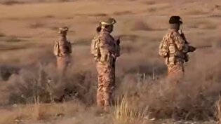 تمرین تاکتیکی ریزپرنده‌های انتحاری در رزمایش سهند ۲۰۲۵