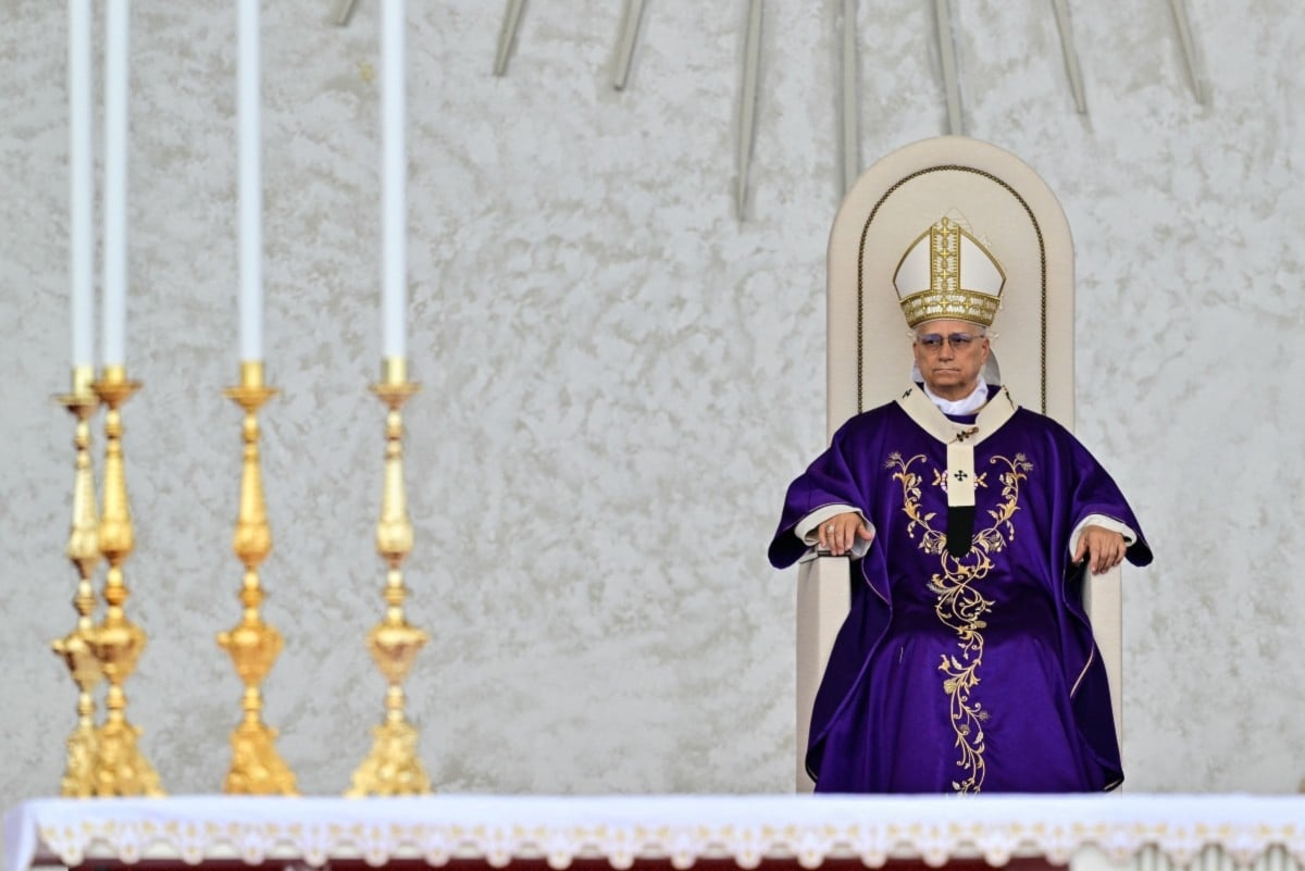 پاپ با خانواده قربانیان انفجار بیروت دیدار کرد