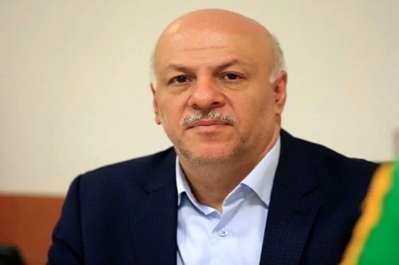 تصمیم&zwnj;گیری درباره آلودگی هوا بر اساس میانگین ۲۴ ساعته است / توصیه&zwnj;های وزارت بهداشت برای دانش&zwnj;آموزان و دلیل عدم تعطیلی مدارس