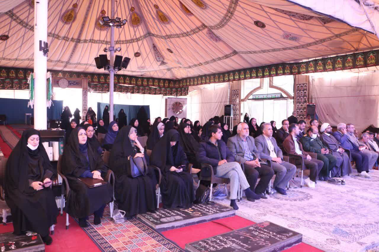 برگزاری گردهمایی مادران شهدای دانشجوی دانشگاه پیام نور سراسر کشور در کرمان