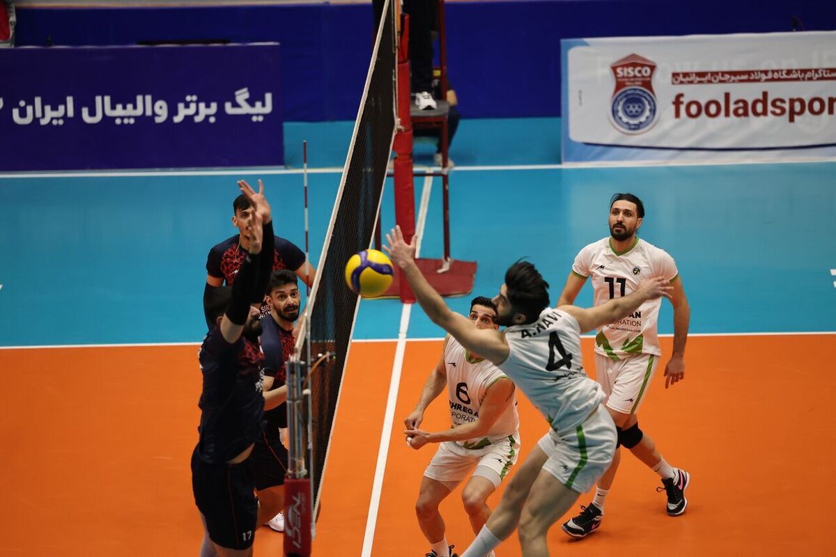 نتایج هفته چهارم لیگ برتر والیبال/اولین برد استقلال در لیگ